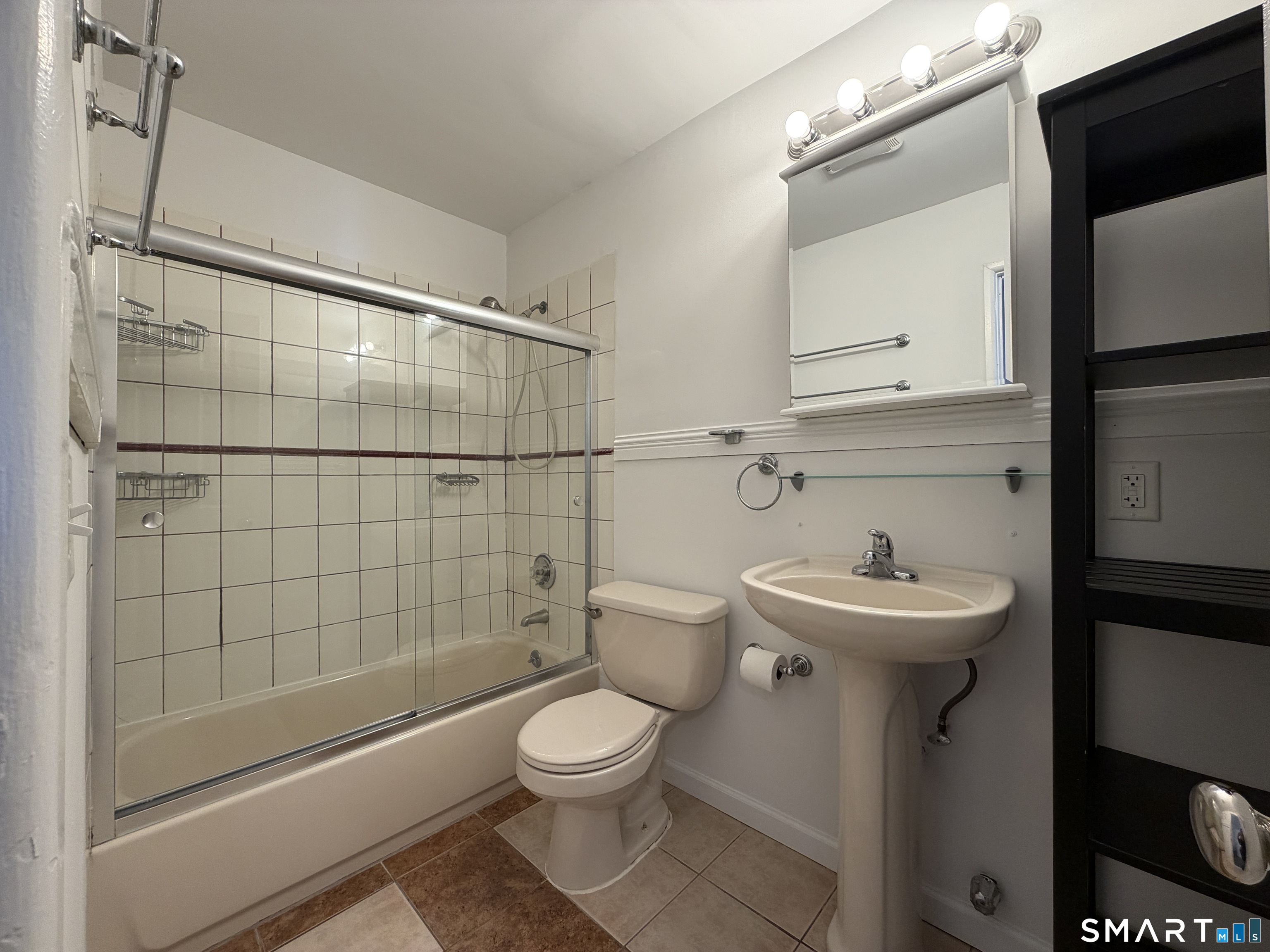 69 Cove Road, Unit B9 Stamford, CT 06902 - Photo 10 of 17