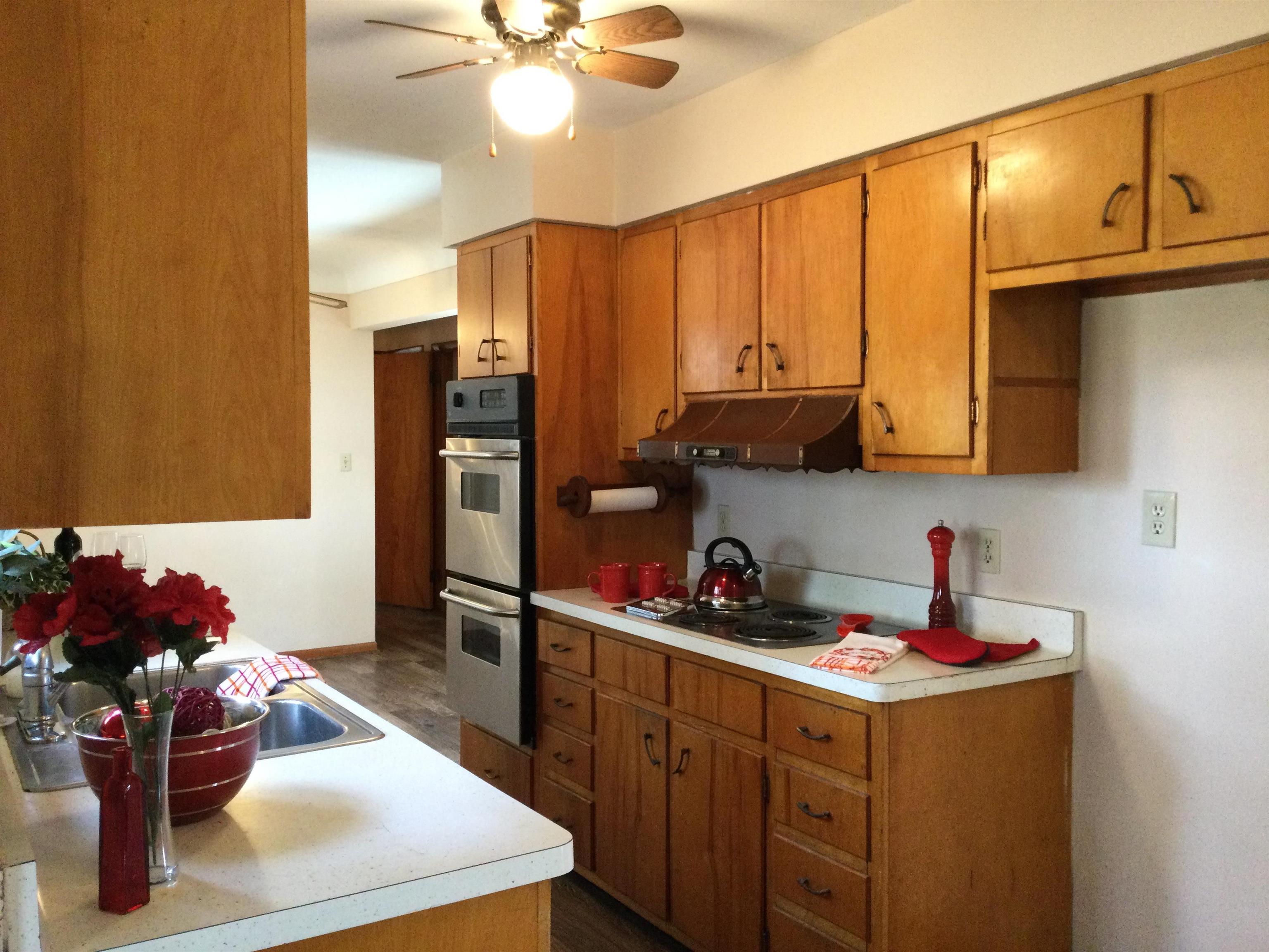10381 Montague Road Winnebago, IL 61088 - Photo 13 of 36 Gallery Image 13