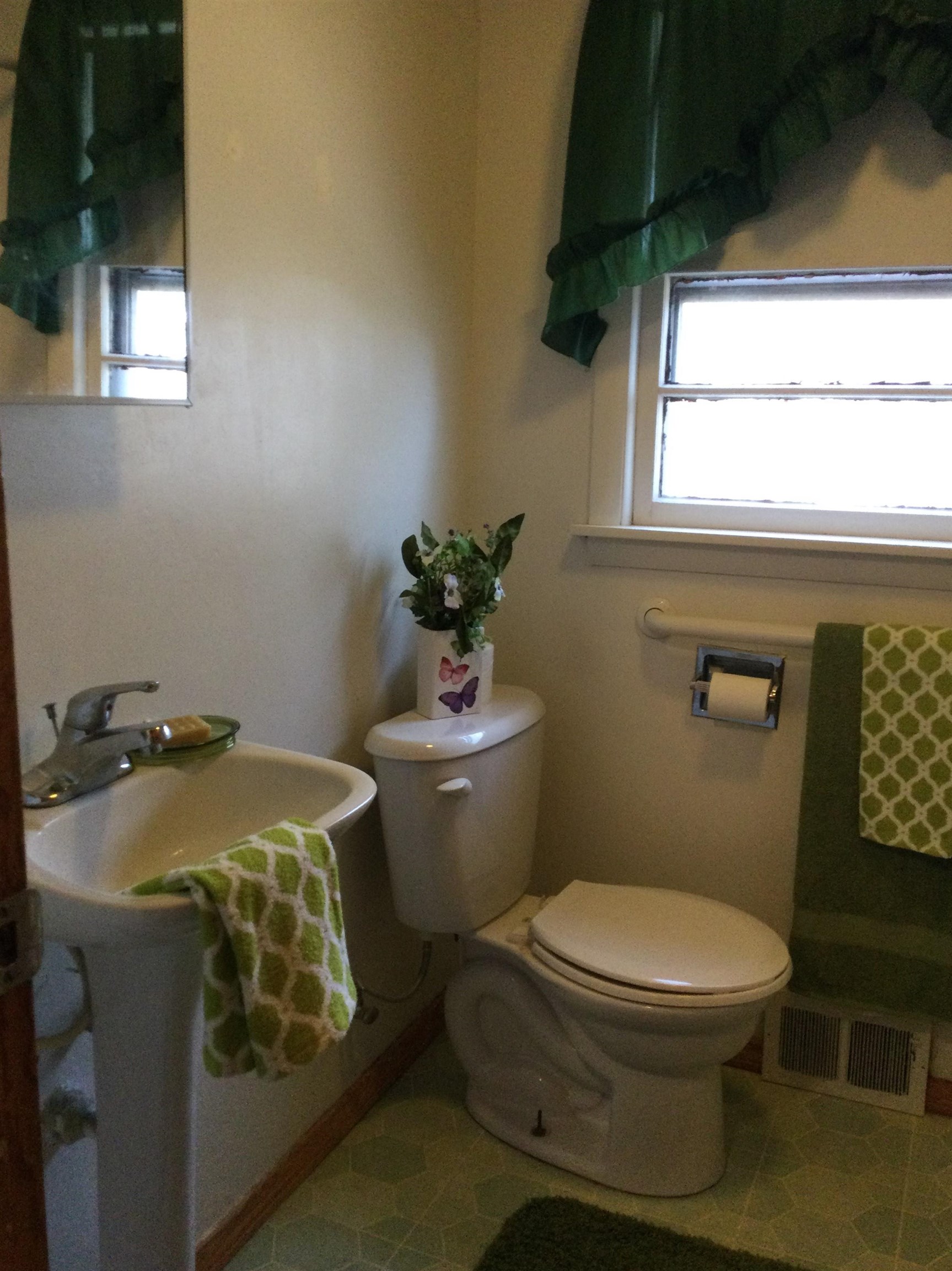 10381 Montague Road Winnebago, IL 61088 - Photo 25 of 36 Gallery Image 25