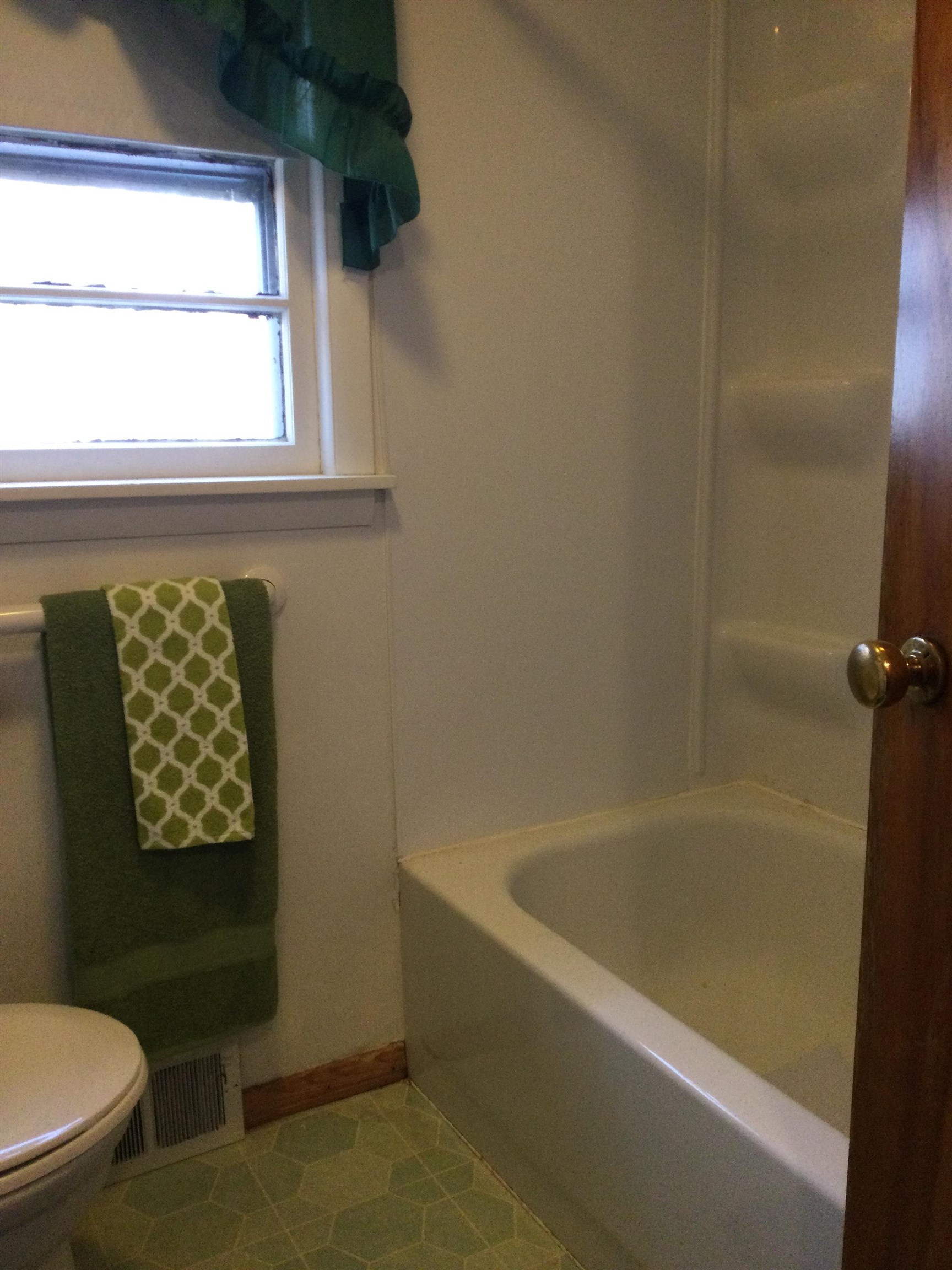 10381 Montague Road Winnebago, IL 61088 - Photo 26 of 36 Gallery Image 26