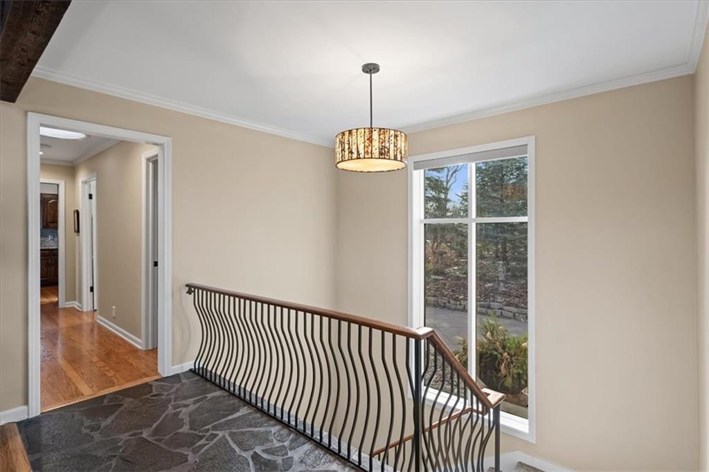 450 Hillcrest Road East Lake Quivira, KS 66217 - Photo 15 of 97