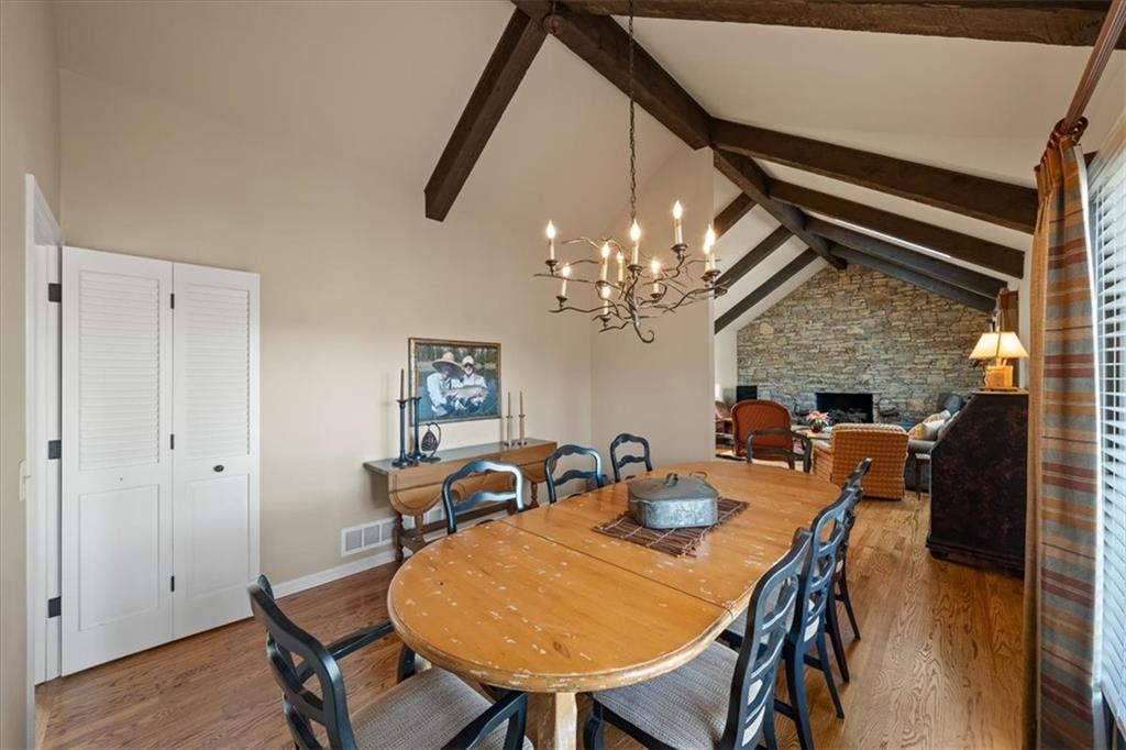 450 Hillcrest Road East Lake Quivira, KS 66217 - Photo 21 of 97