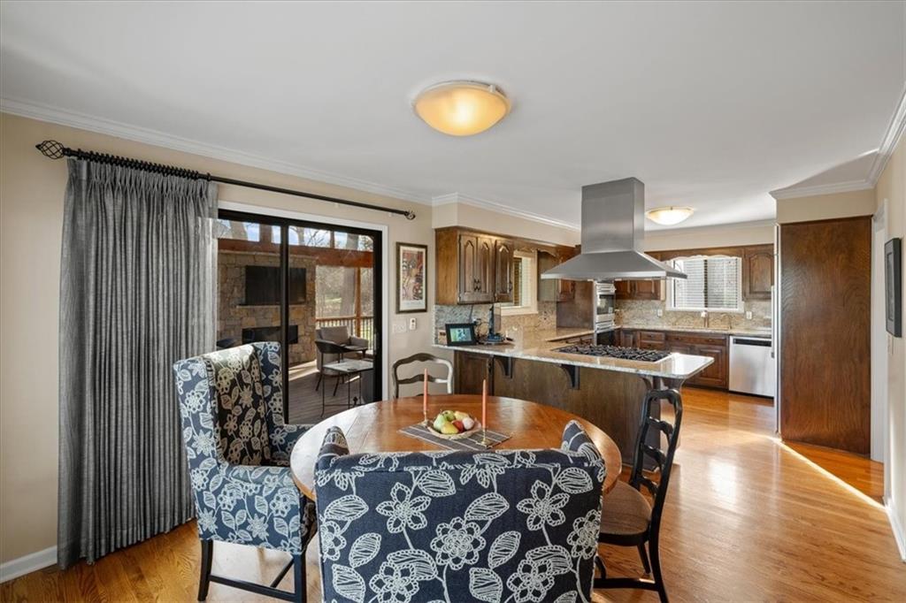 450 Hillcrest Road East Lake Quivira, KS 66217 - Photo 29 of 97