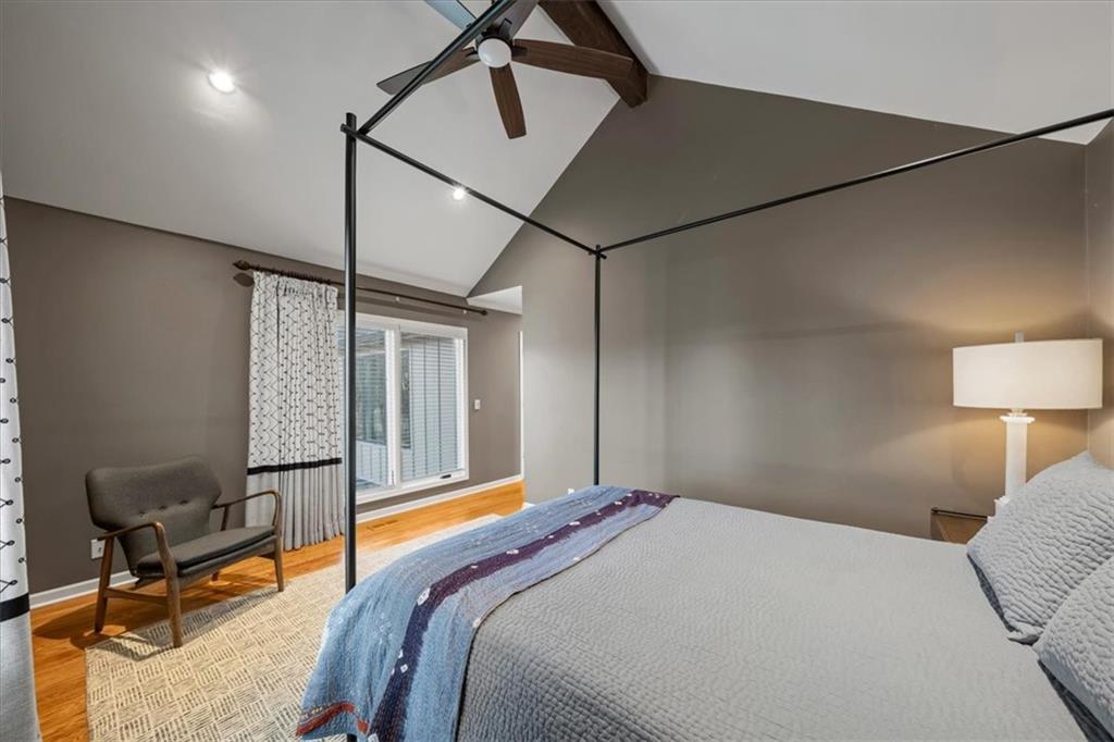 450 Hillcrest Road East Lake Quivira, KS 66217 - Photo 38 of 97