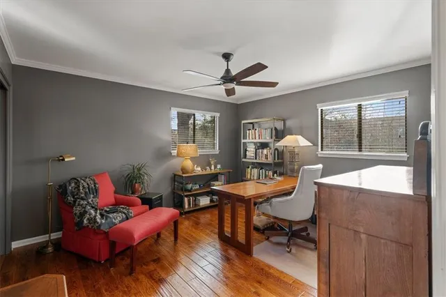 $1,275,000 | 450 Hillcrest Road East, Lake Quivira, KS 66217