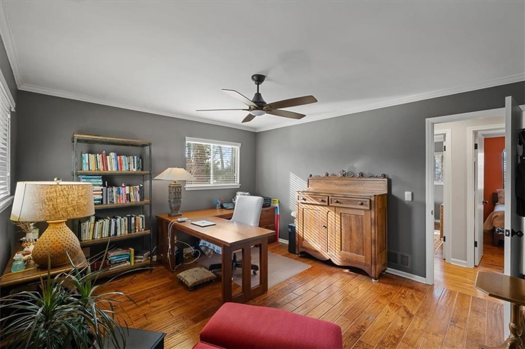 450 Hillcrest Road East Lake Quivira, KS 66217 - Photo 47 of 97