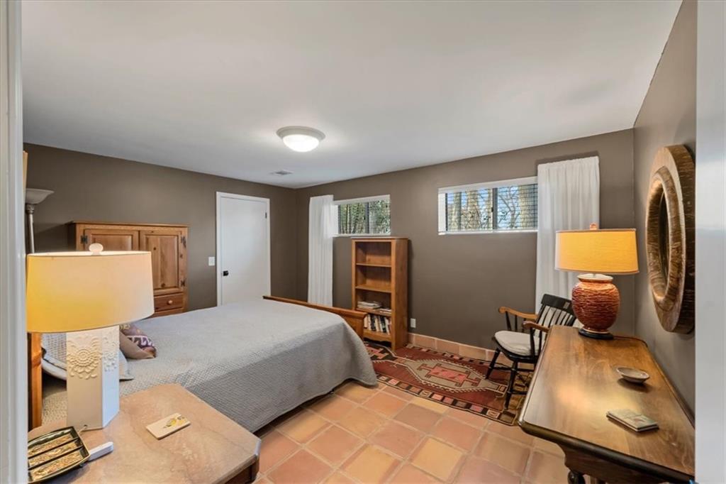 450 Hillcrest Road East Lake Quivira, KS 66217 - Photo 49 of 97