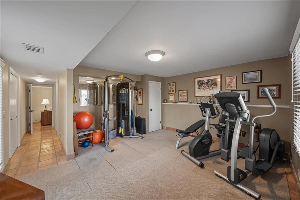 450 Hillcrest Road East Lake Quivira, KS 66217 - Photo 52 of 97