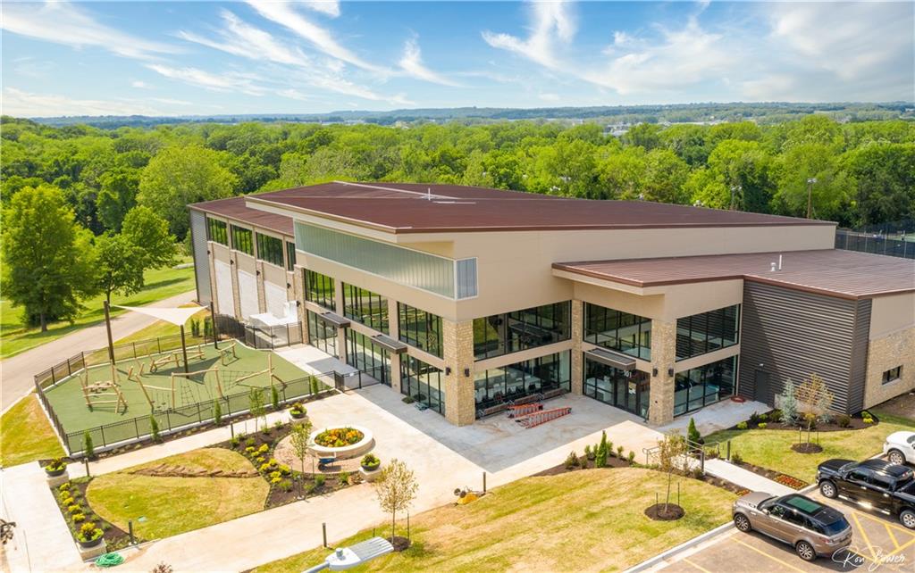 450 Hillcrest Road East Lake Quivira, KS 66217 - Photo 83 of 97