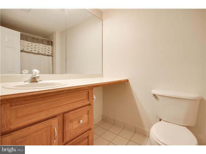 1475 Mt Holly Road, Unit D1 Edgewater Park, NJ 08010 - Photo 22 of 25 Bathroom
