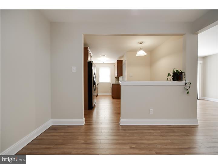1475 Mt Holly Road, Unit D1 Edgewater Park, NJ 08010 - Photo 10 of 25 Dining Room