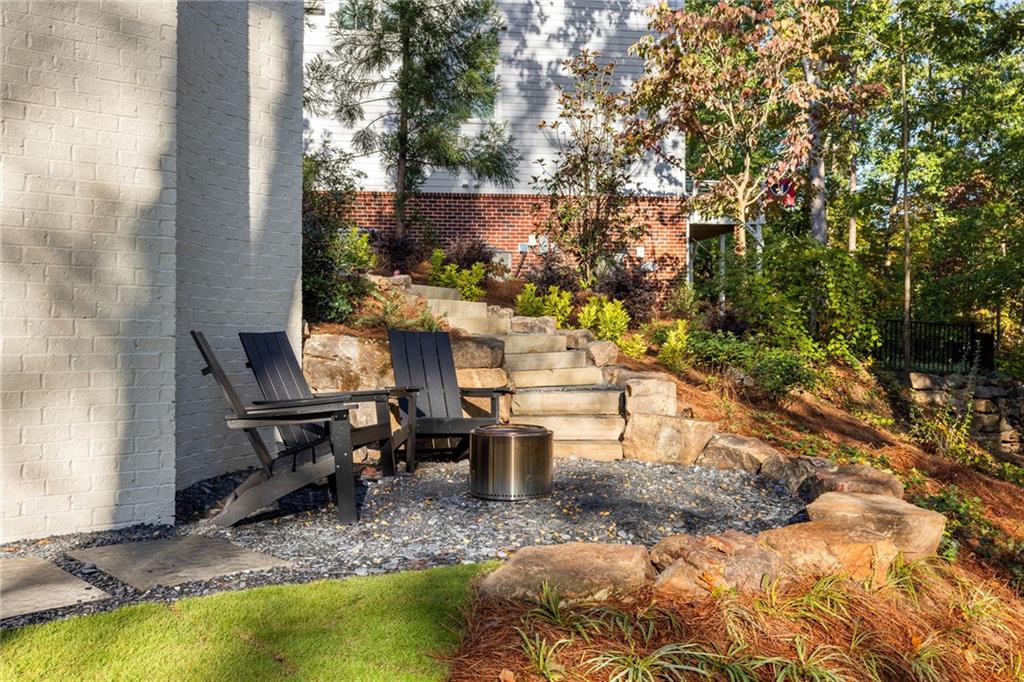 3290 Dunlop Court Atlanta, GA 30319 - Photo 78 of 81