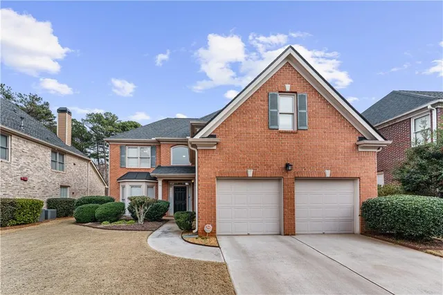 $660,000 | 3046 Montclair Circle Southeast, Smyrna, GA 30080