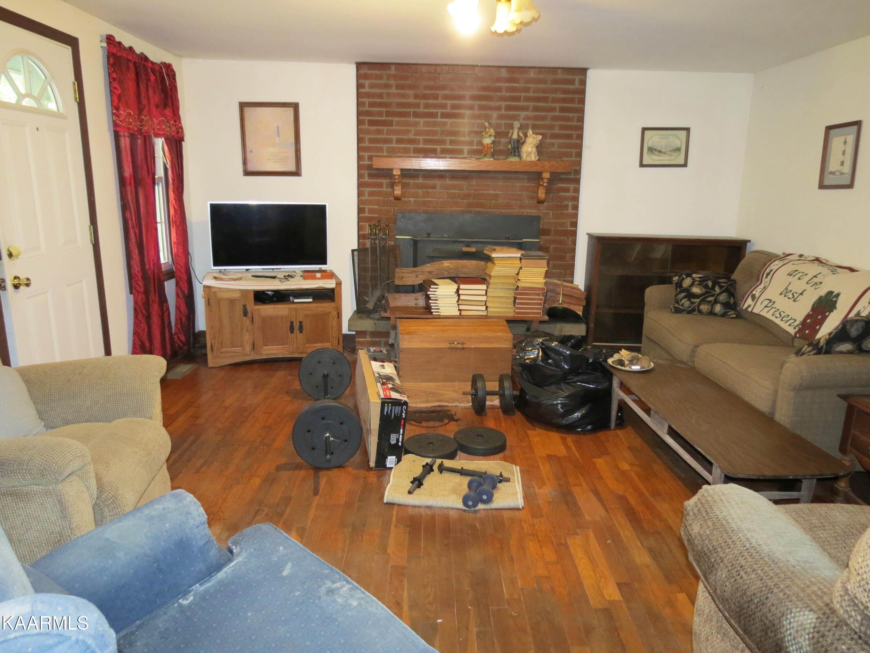 458 Haney Hollow Road Clinton, TN 37716 - Photo 11 of 20 hh19