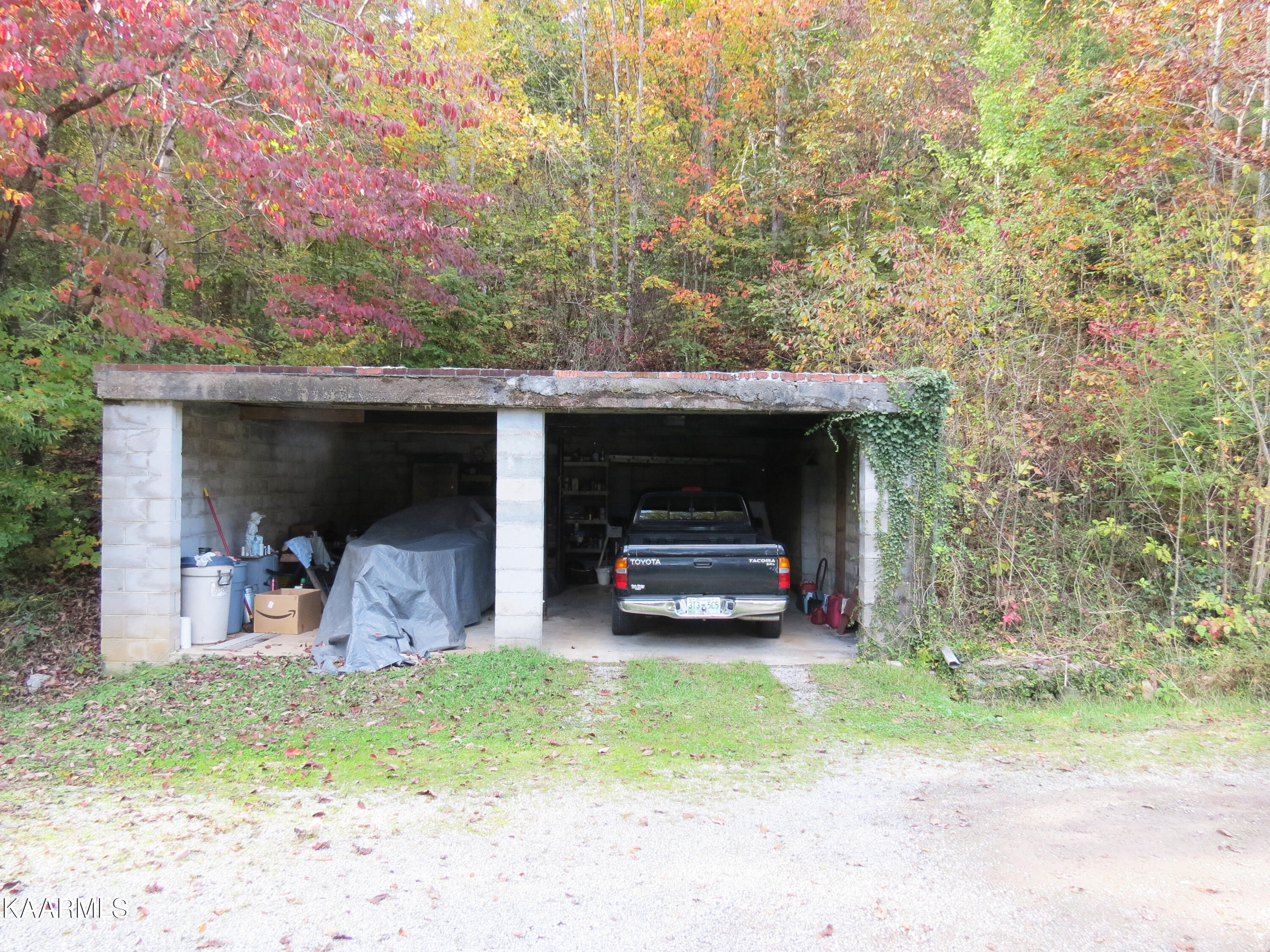 458 Haney Hollow Road Clinton, TN 37716 - Photo 6 of 20 hh14