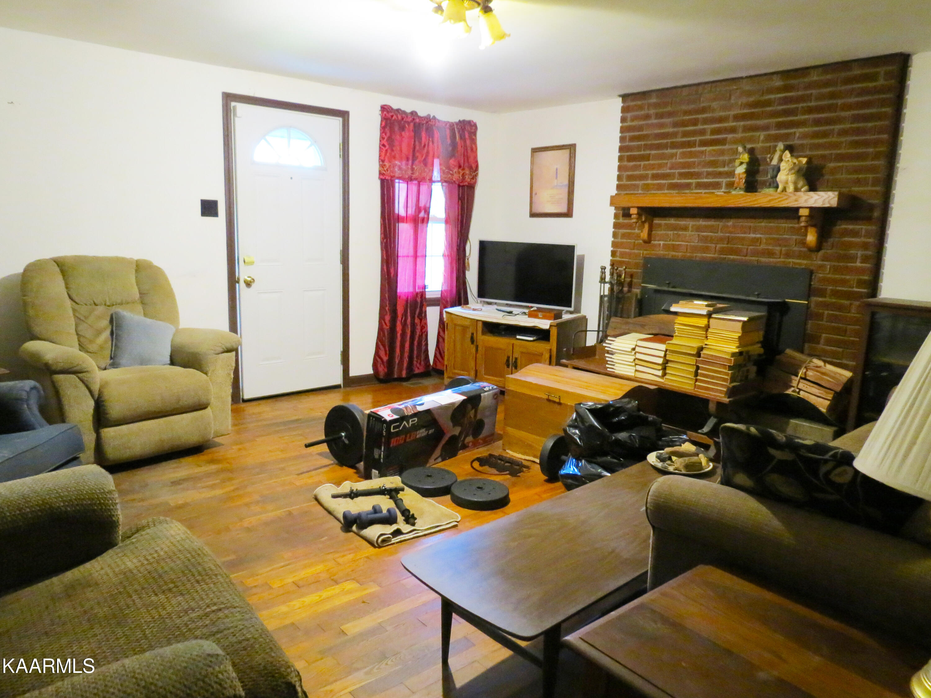 458 Haney Hollow Road Clinton, TN 37716 - Photo 10 of 20 hh18
