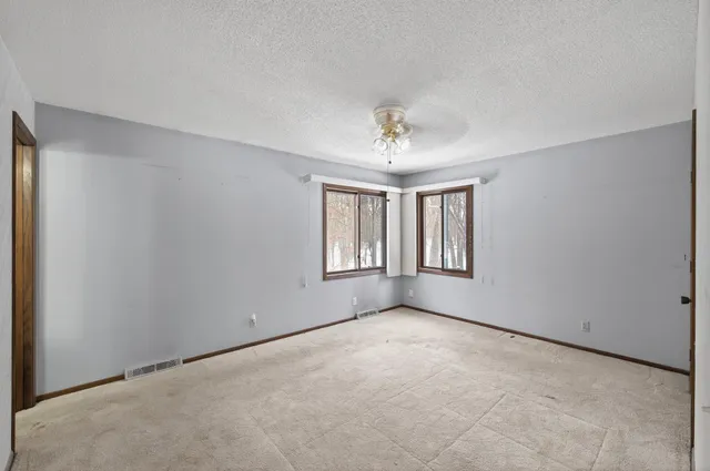 $449,900 | 22525 Linnet Street Northwest, Bethel, MN 55005