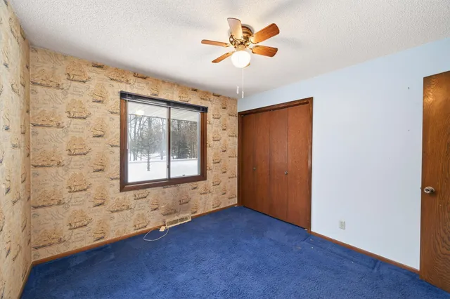 $449,900 | 22525 Linnet Street Northwest, Bethel, MN 55005