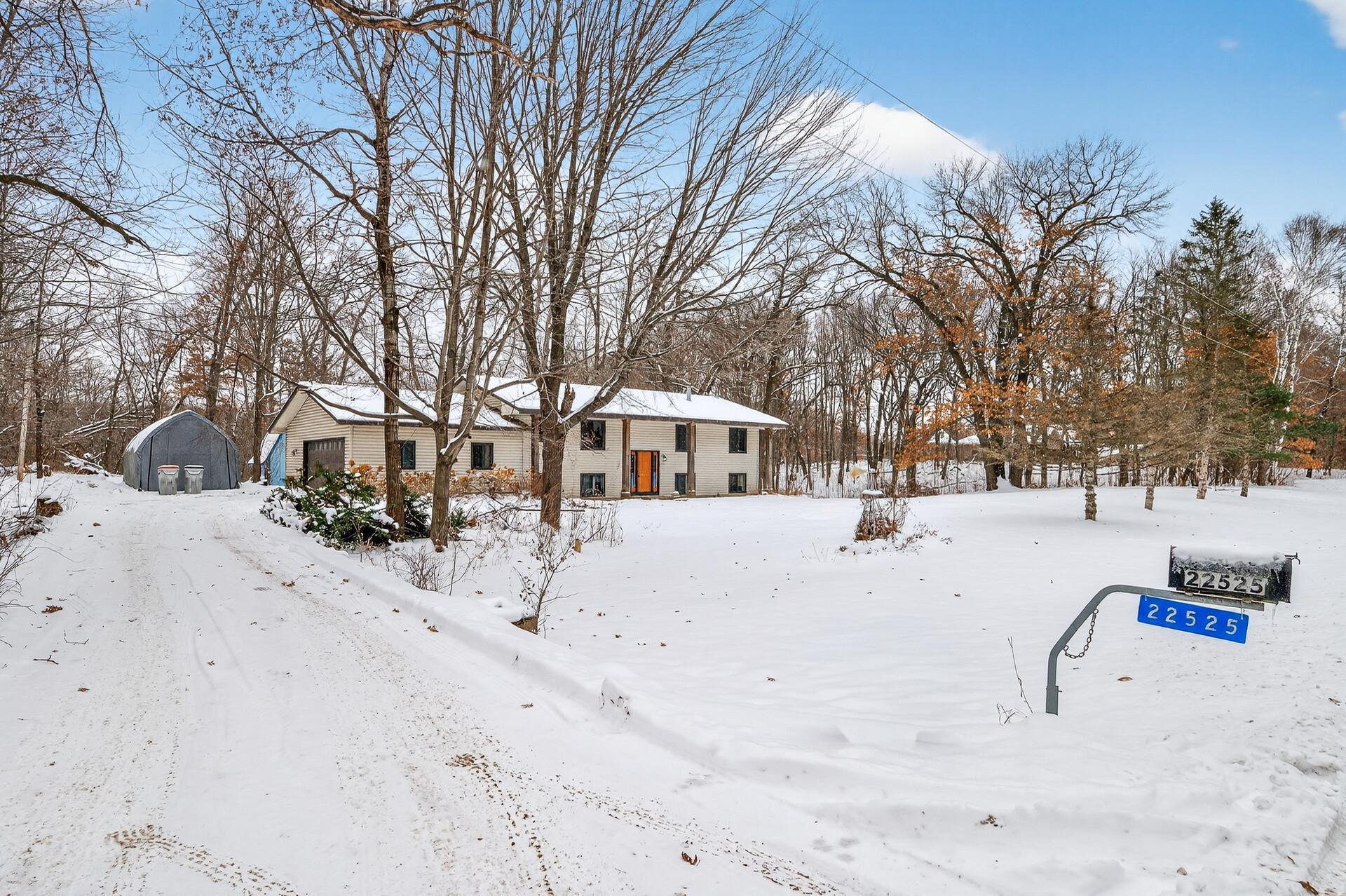 22525 Linnet Street Northwest Bethel, MN 55005 - Photo 8 of 54