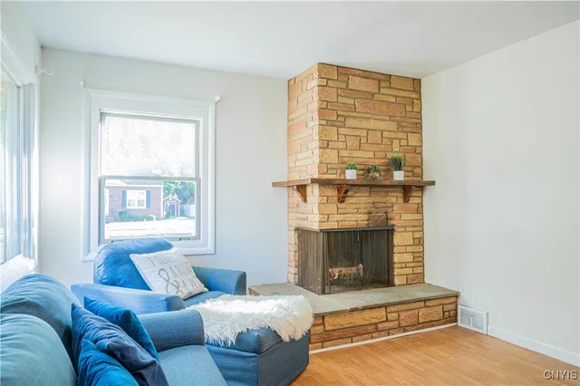 $187,500 | 340 South Willow Street, Oneida, NY 13421