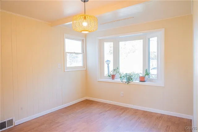 $187,500 | 340 South Willow Street, Oneida, NY 13421