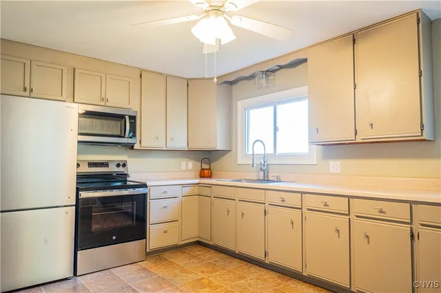 $187,500 | 340 South Willow Street, Oneida, NY 13421