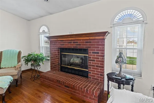 $345,000 | 911 Bayberry Lane, Red Bud, IL 62278