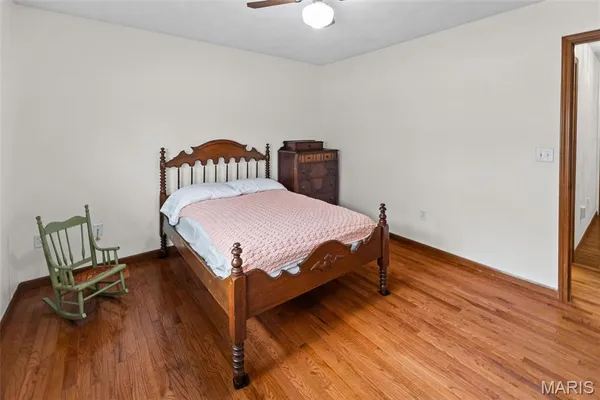 $345,000 | 911 Bayberry Lane, Red Bud, IL 62278