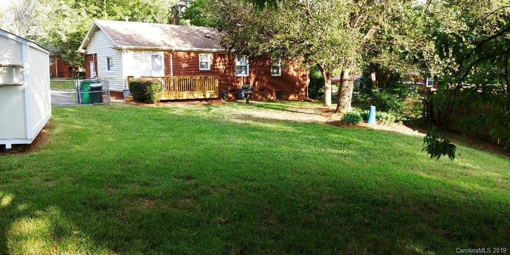 924 Ranch Road Charlotte, NC 28208 - Photo 3 of 14 Gallery Image 3