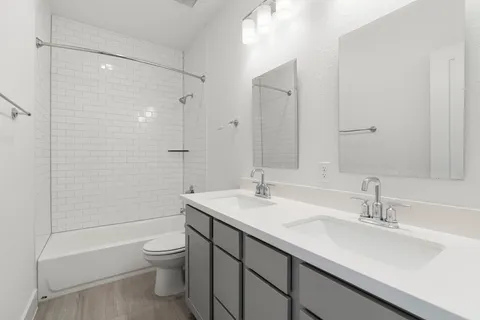 $775,000 | 452 Crimson Sky Court, Dripping Springs, TX 78620