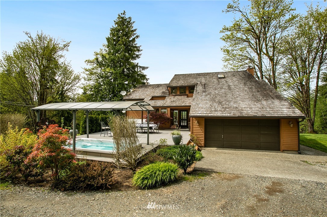 2111 South Lake Roesiger Road Snohomish, WA 98290 - Photo 1 of 39