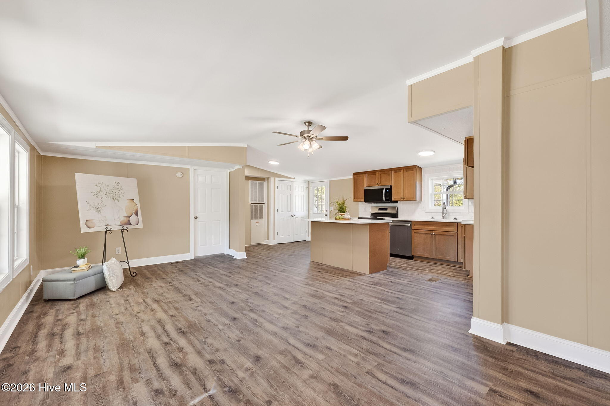 335 Myrtle Road Selma, NC 27576 - Photo 7 of 34