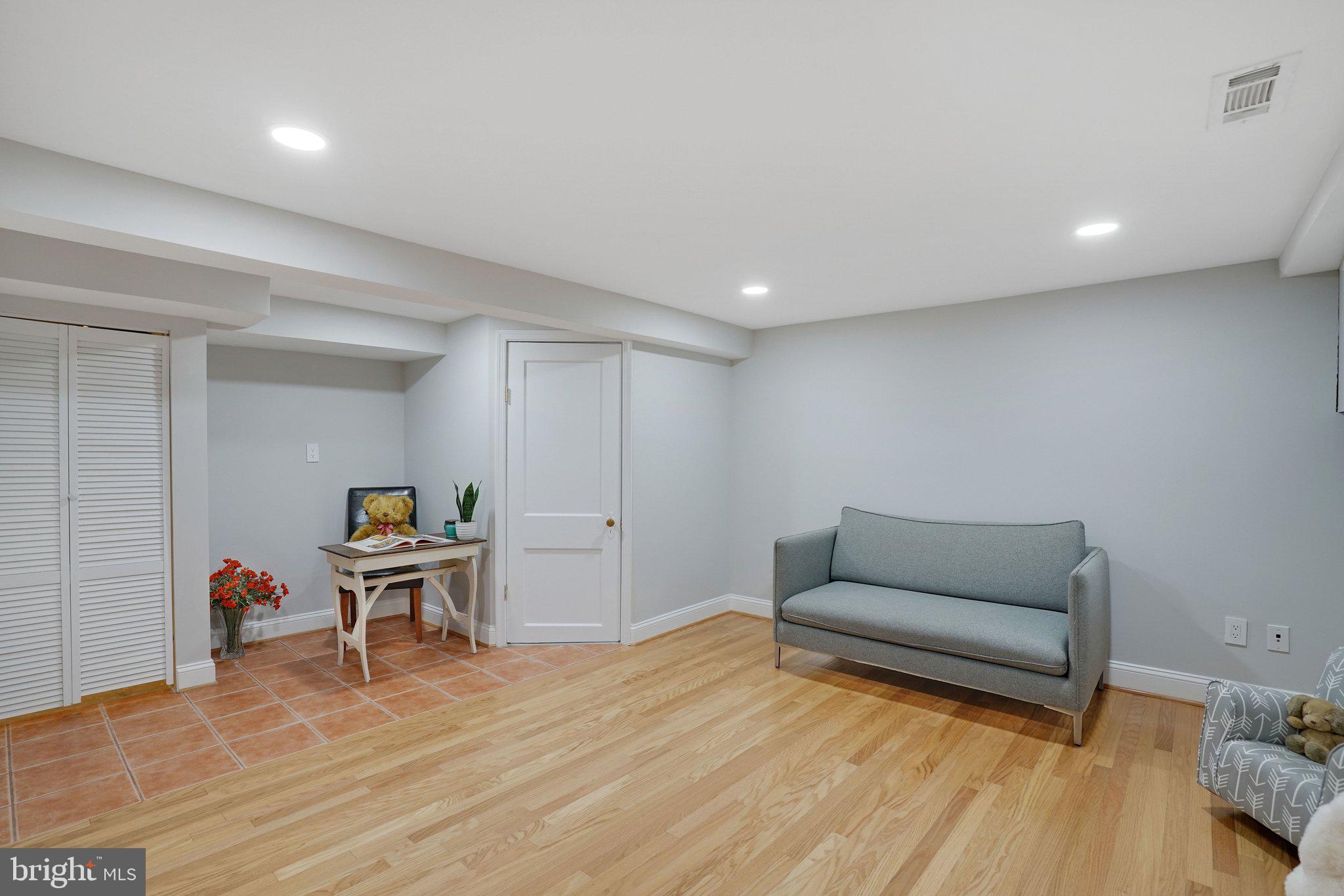 4787 21st Road North Arlington, VA 22207 - Photo 11 of 37