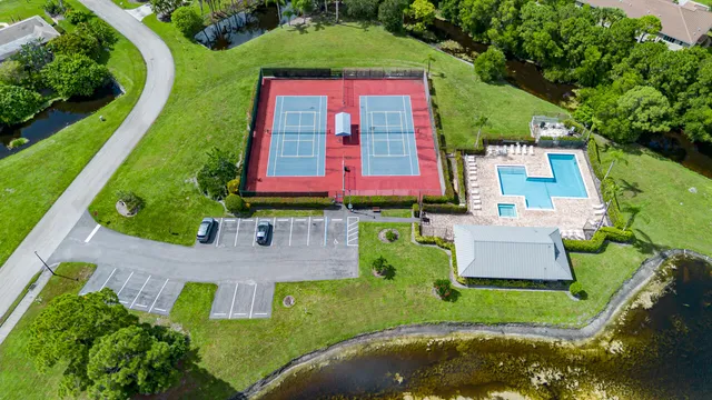 $410,000 | 6893 Southeast Bunker Hill Drive, Hobe Sound, FL 33455