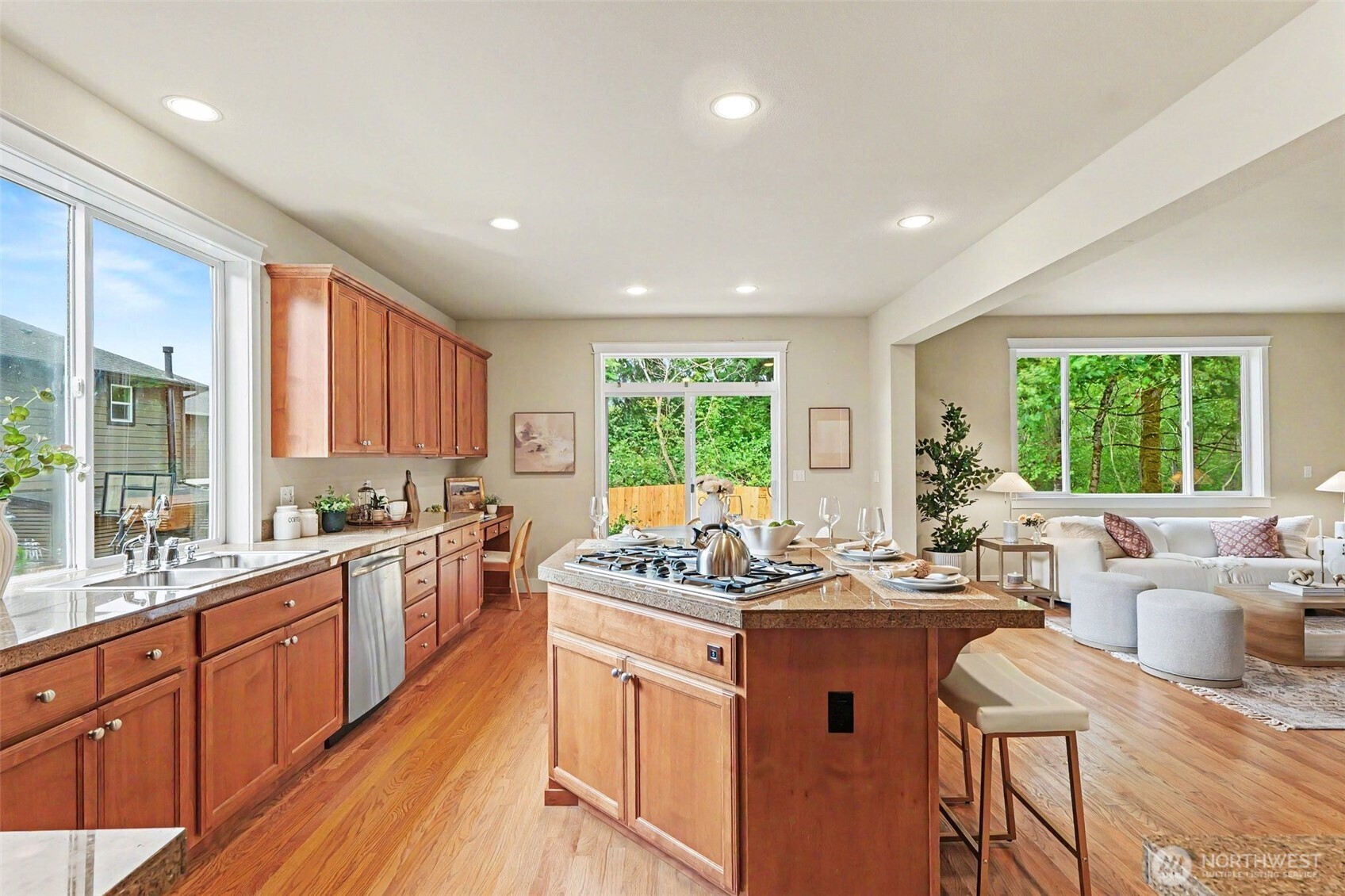 4008 167th Place Southeast Bothell, WA 98012 - Photo 14 of 39