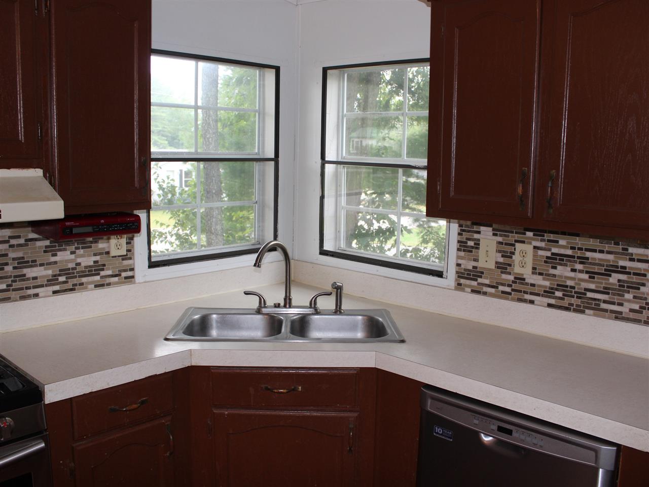 5 Ridgeview Road Swanzey, NH 03446 - Photo 3 of 30 Gallery Image 3
