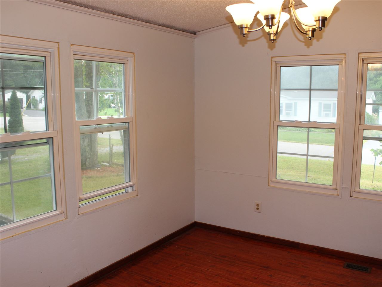 5 Ridgeview Road Swanzey, NH 03446 - Photo 8 of 30 Gallery Image 8