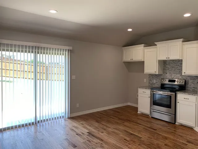 $1,695 | 3503 Brookstone Drive, Sherman, TX 75092