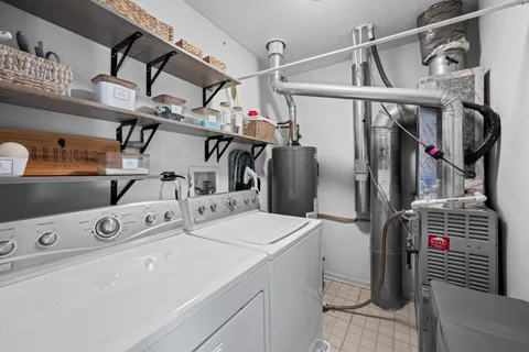 $258,000 | 74 Harvest Gate, Lake In The Hills, IL 60156