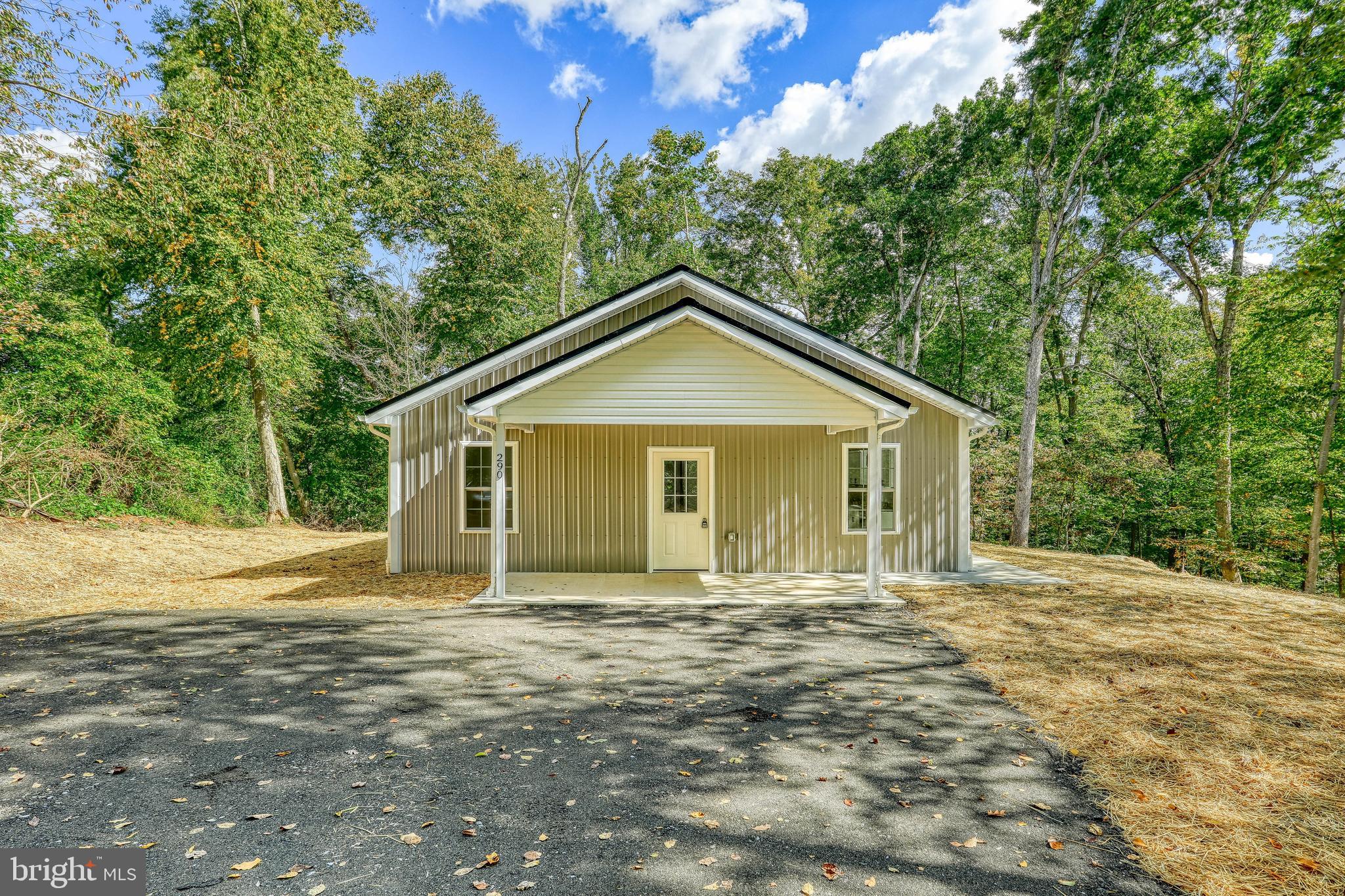 290 McCall Road Delta, PA 17314 - Photo 2 of 47 Gallery Image 2