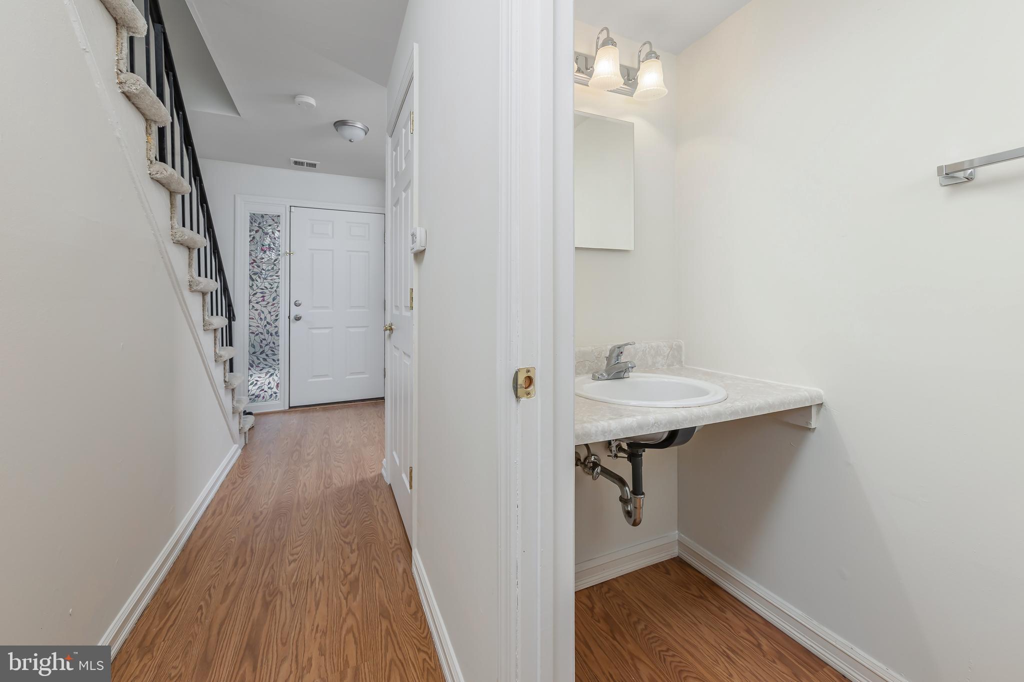 307 Meadowview Lindenwold, NJ 08021 - Photo 12 of 20