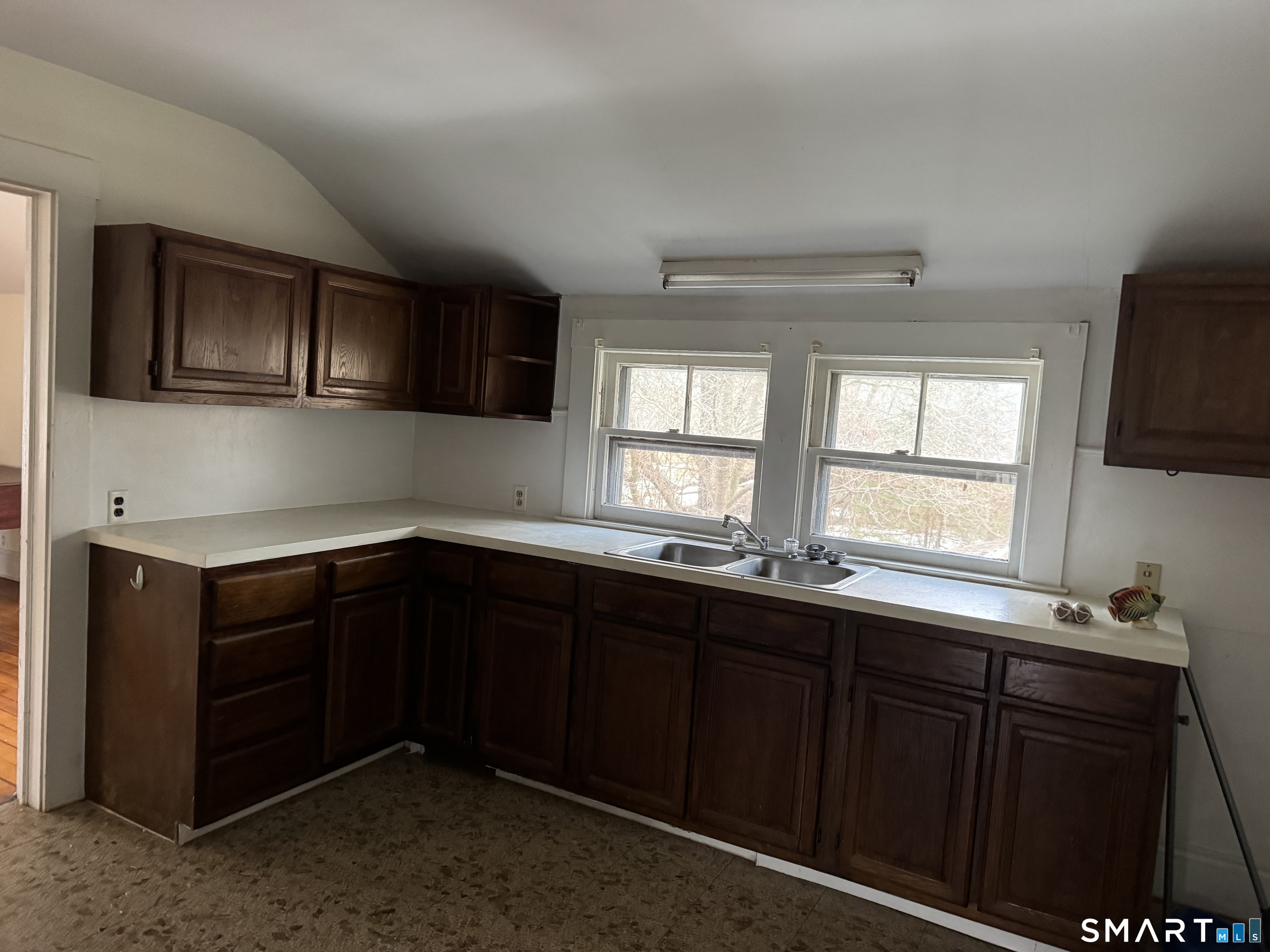 408 Huntington Road Scotland, CT 06264 - Photo 6 of 12