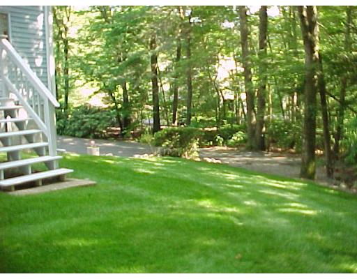 9 Hawk Lane Sharon, MA 02067 - Photo 5 of 16 Gallery Image 5