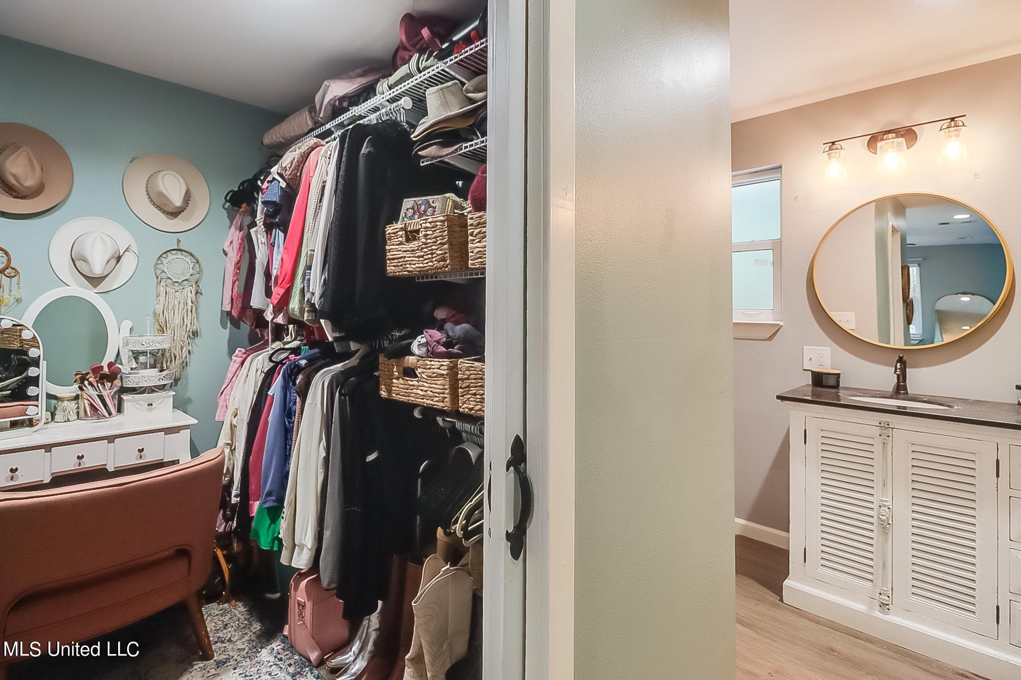 402 Jim Money Road Biloxi, MS 39531 - Photo 11 of 19 Photo Sep 19 2024, 1 12 51 PM (1)