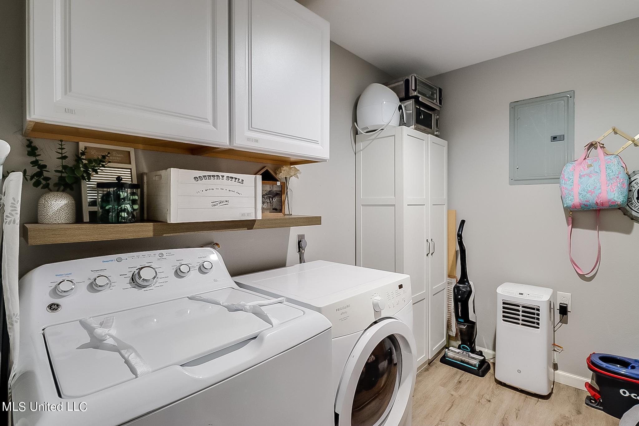 402 Jim Money Road Biloxi, MS 39531 - Photo 18 of 19 Photo Sep 19 2024, 1 21 02 PM (2)