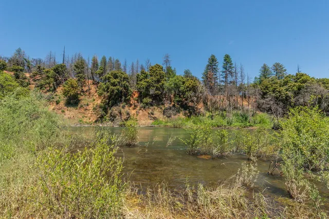 $429,000 | 200 Dutch Creek Road, Junction City, CA 96048