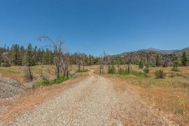 $429,000 | 200 Dutch Creek Road, Junction City, CA 96048