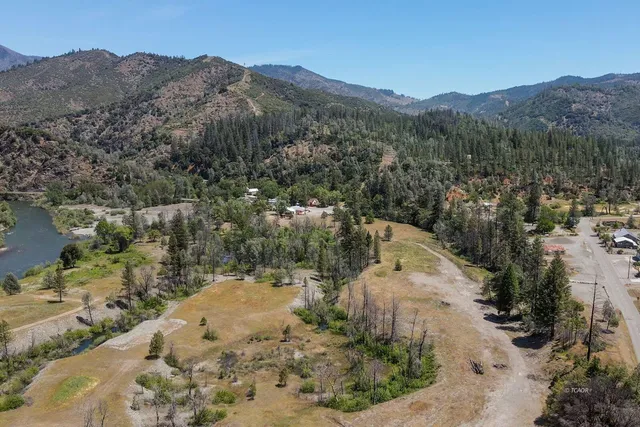$429,000 | 200 Dutch Creek Road, Junction City, CA 96048