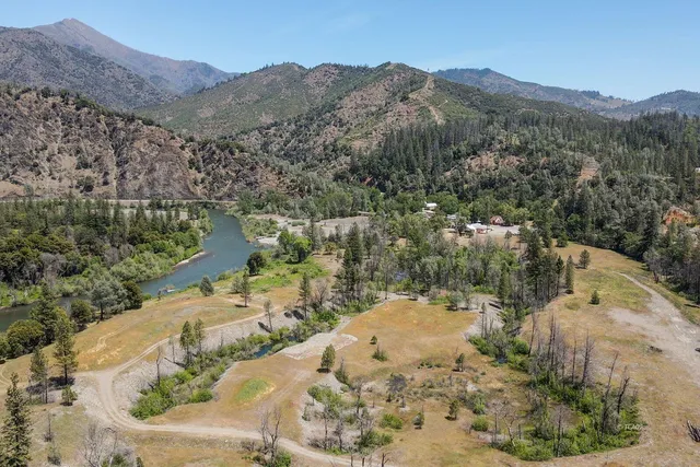 $429,000 | 200 Dutch Creek Road, Junction City, CA 96048