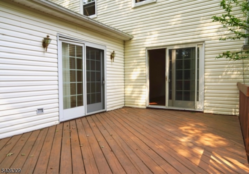 17 Wellington Road Livingston, NJ 07039 - Photo 18 of 20 a view of a house with wooden floor
